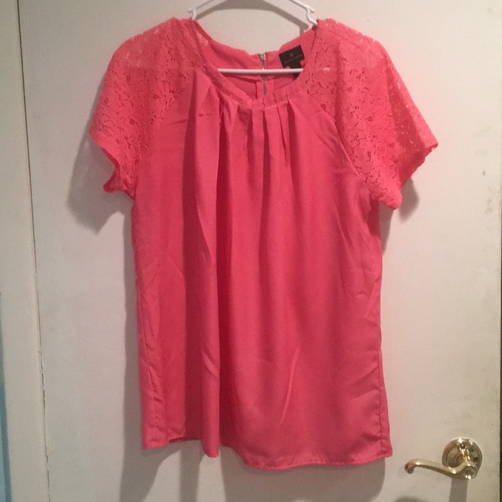Worthington- Beautiful Pink Blouse